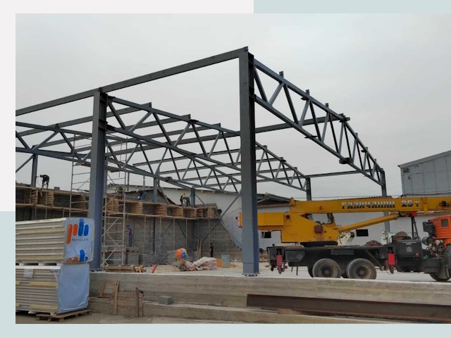 Строительство цехов в Сатке